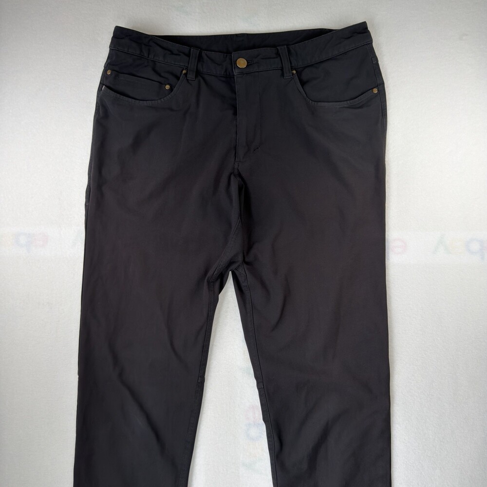 lululemon athletica Men's Black Straight-Leg Pants